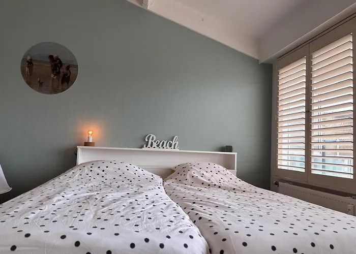 Apartment Callantsduinzicht, Beachappartement 18 *